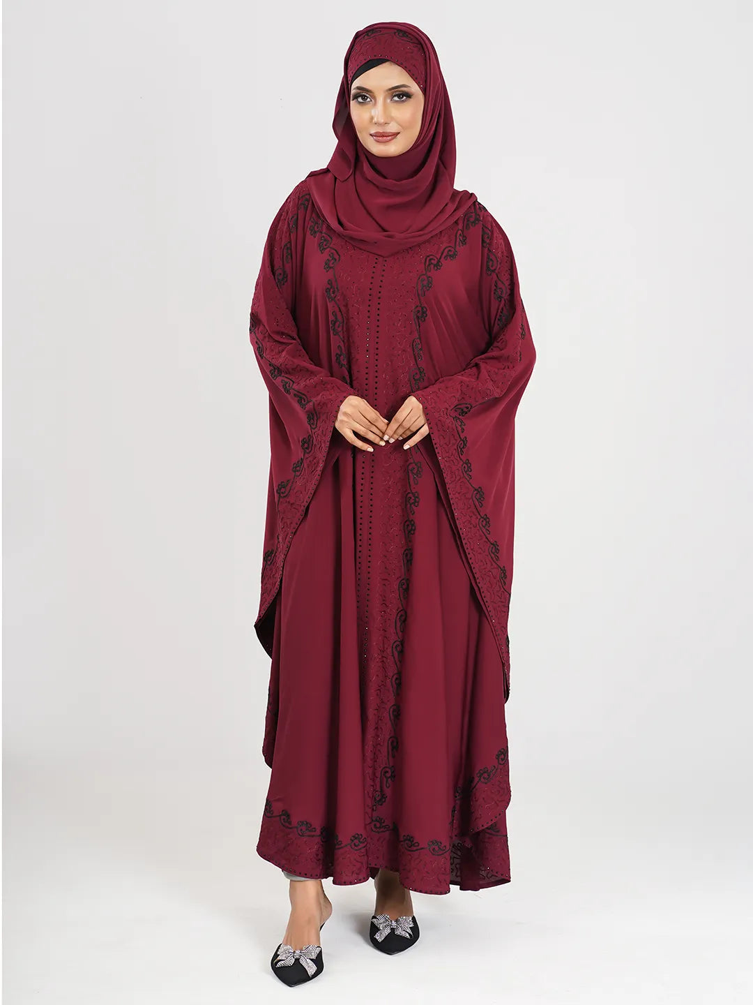 Maroon Ari Embroidery Abaya