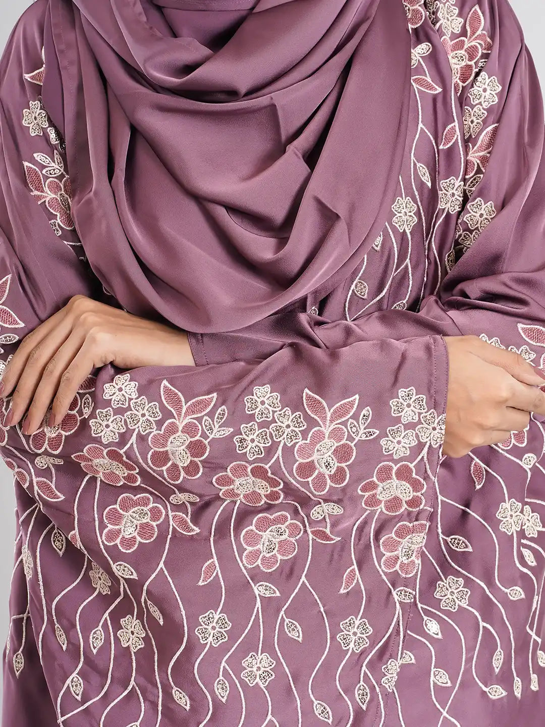 Moshuri Color Embroidery Abaya